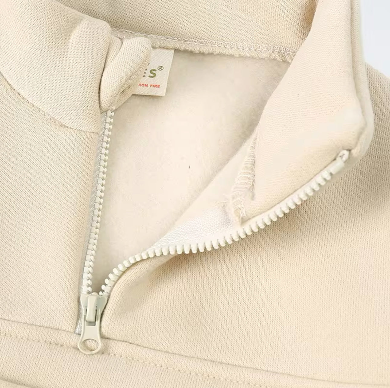 Half Zip Plush Tracksuit - Pocket Detail